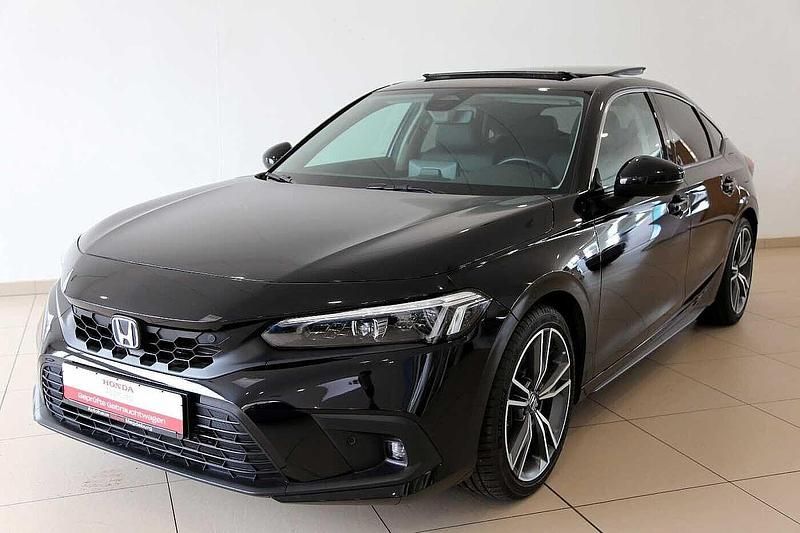 Gebraucht Honda Civic Advance 184 PS (135 kW) 2023 Crystal black p. Limousine