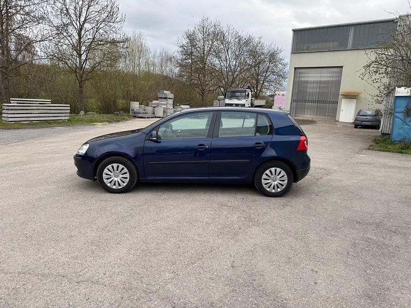 Gebraucht VW Golf IV Comfortline 75 PS (55 kW) 2004 Blau Limousine