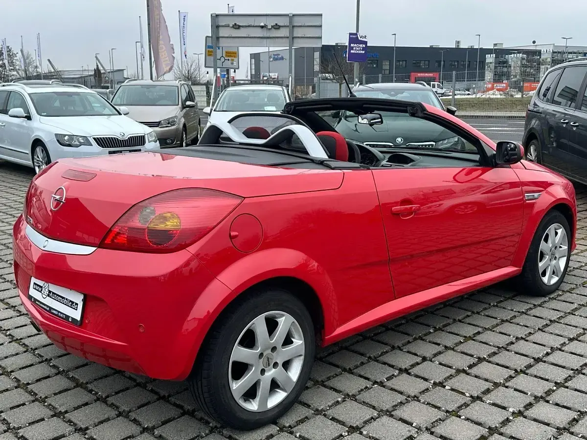Gebraucht Opel Tigra Enjoy 90 PS (66 kW) 2006 Rot Cabrio