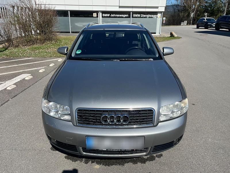 Gebraucht Audi A4 130 PS (95 kW) 2002 Silber Kombi