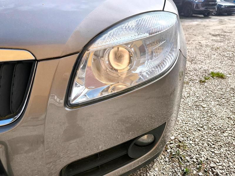 Gebraucht Skoda Fabia 2009 Silber Kombi