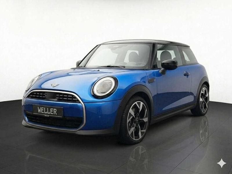 Second-hand Mini Cooper 156 CP (114 kW) 2024 Albastru Hatchback