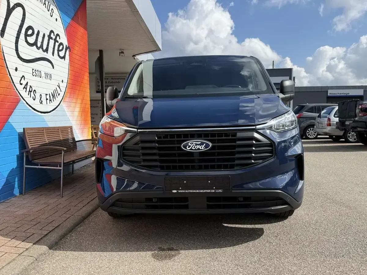 Occasion Ford Transit Custom Trend 136 ch (100 kW) 2024 Bleue Break