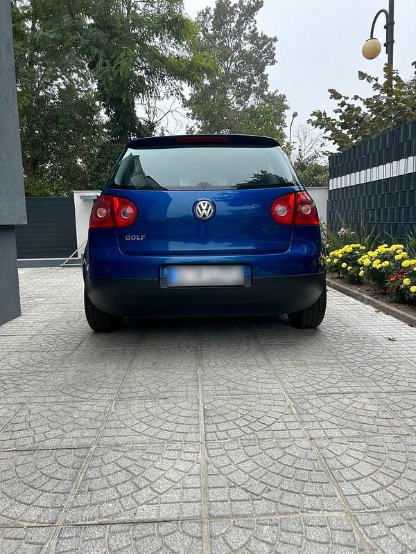 Gebraucht VW Golf V 75 PS (55 kW) 2004 Blau Kleinwagen