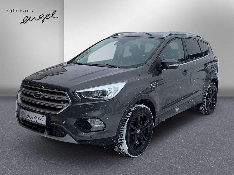 Grau Gebraucht 2017 Ford Kuga Cool & Connect SUV | 14.489 € (Fairer Preis) - Bild 1/3