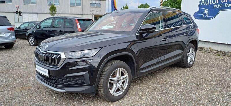 Schwarzmagic perleffekt Gebraucht 2022 Skoda Kodiaq Style SUV | 28.490 € (Fairer Preis) - Bild 1/4