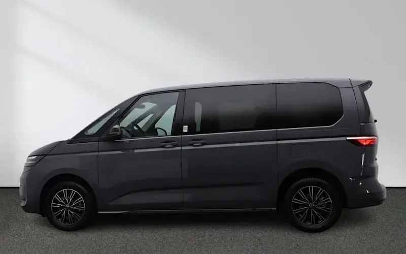 Neu VW Multivan Life 150 PS (110 kW) 2025 Grau Van / Kleinbus