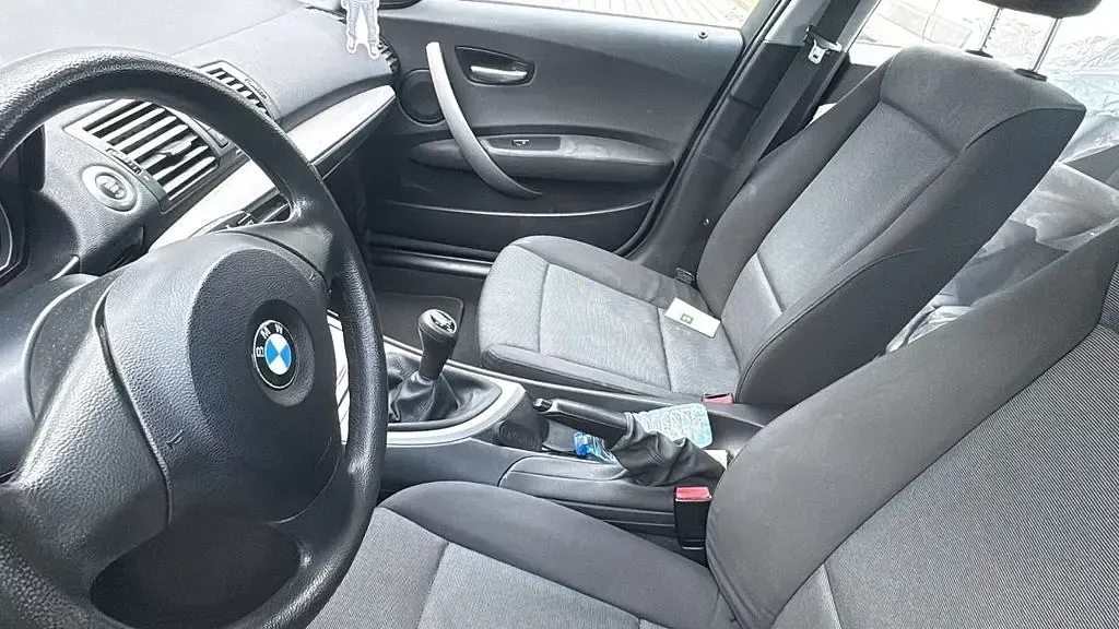 Occasion BMW 118 122 ch (89 kW) 2006 Noir Citadine