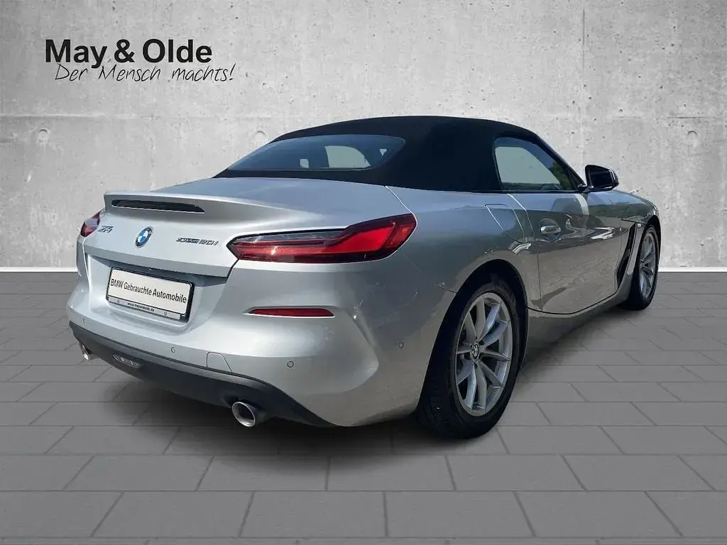 Gebraucht BMW Z4 Performance 197 PS (144 kW) 2022 Silber Cabrio