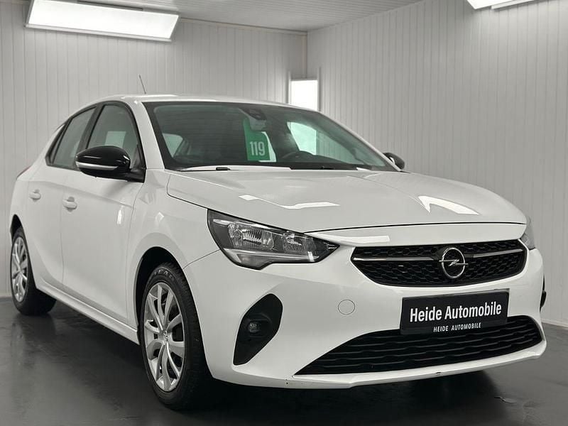 Używany Opel Corsa Edition 75 KM (55 kW) 2020 Biały Hatchback