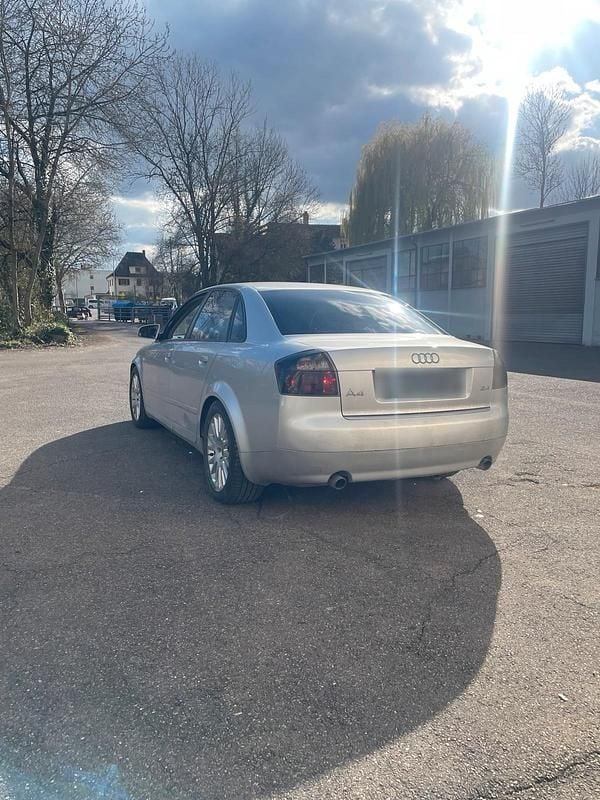 Gebraucht Audi A4 170 PS (125 kW) 2004 Silber Limousine
