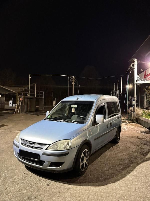 Blau Gebraucht 2005 Opel Combo Van / Kleinbus | 1.550 € - Bild 1/4