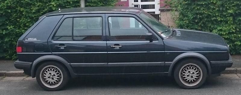Gebraucht VW Golf II 90 PS (66 kW) 1990 Blau Kleinwagen