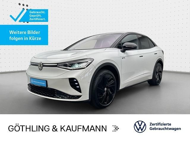 Gletscherweiß metallic Gebraucht 2024 VW ID.5 GTX SUV | 49.260 € - Bild 1/3