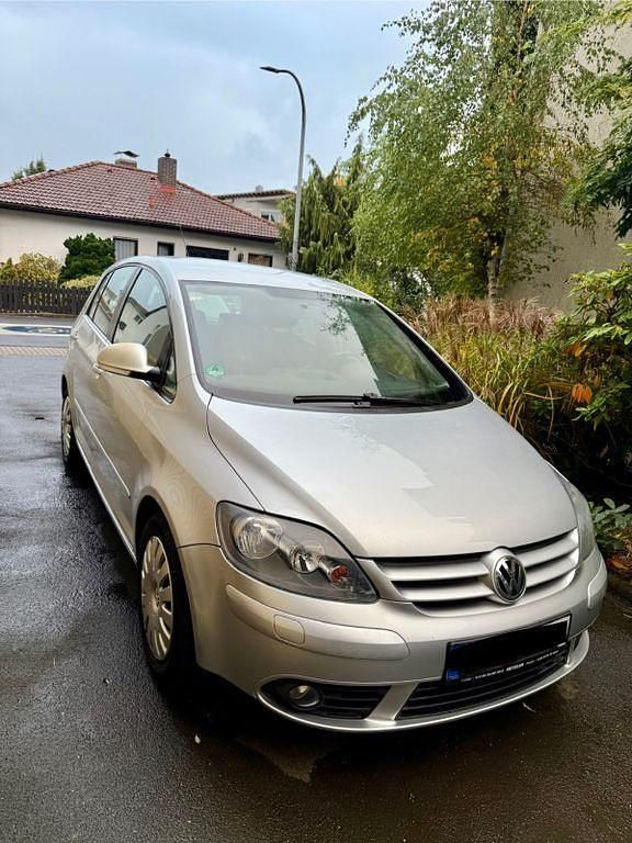 Silber Gebraucht 2006 VW Golf Plus Goal Van / Kleinbus | 5.499 € (Fairer Preis) - Bild 1/4