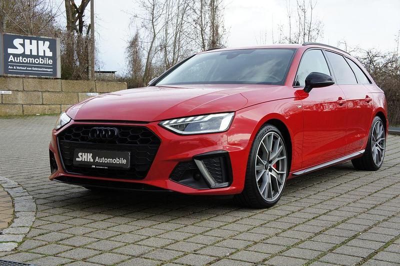 Gebraucht Audi A4 S-Line 204 PS (150 kW) 2022 Rot Kombi