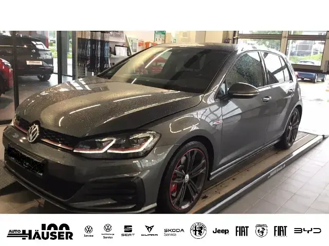 Second-hand VW Golf VII GTI 245 CP (180 kW) 2018 Berlinǎ
