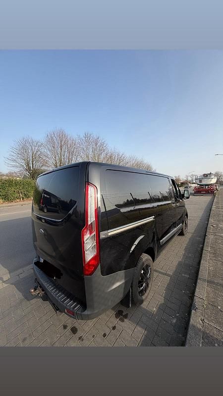 Gebraucht Ford Transit Custom 101 PS (74 kW) 2013 Schwarz Van / Kleinbus