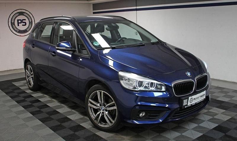 Gebraucht BMW 220 Active Tourer Sport Line 192 PS (141 kW) 2015 Blau Van / Kleinbus