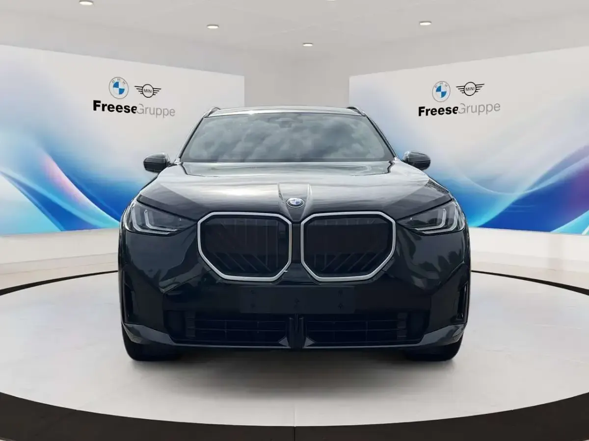 Gebraucht BMW X3 M Sport 197 PS (144 kW) 2025 Grau SUV