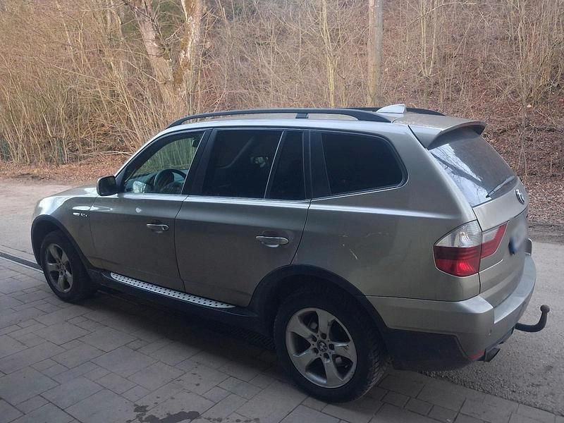 Gebraucht BMW X3 150 PS (110 kW) 2007 Braun SUV