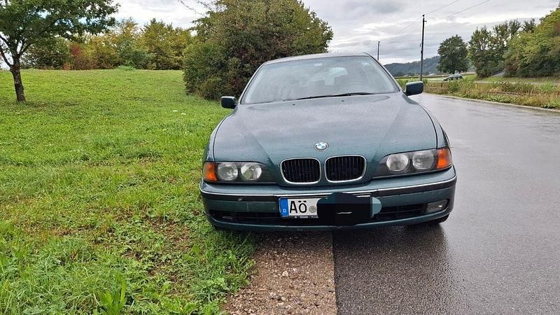 Gebraucht BMW 525 143 PS (105 kW) 1997 Grün Kombi