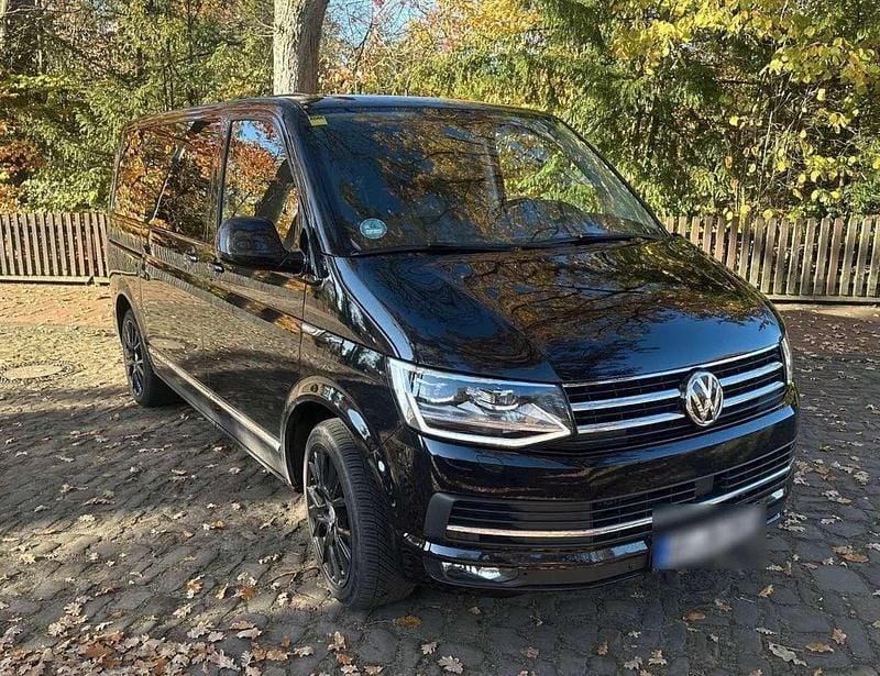 Gebraucht VW Multivan Highline 204 PS (150 kW) 2018 Schwarz Van