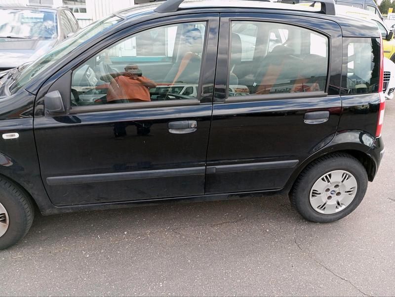 Schwarz Gebraucht 2007 Fiat Panda Kleinwagen | 1.500 € (Guter Preis) - Bild 1/4
