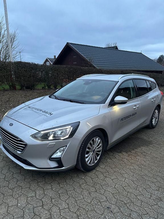 Gebraucht Ford Focus Titanium 120 PS (88 kW) 2021 Limousine