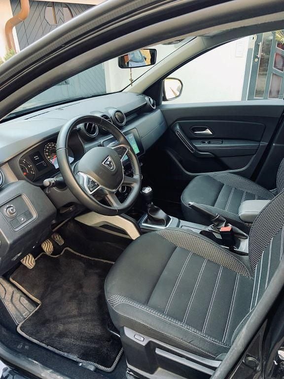 Gebraucht Dacia Duster Prestige 131 PS (96 kW) 2022 Schwarz SUV