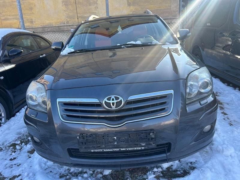 Gebraucht Toyota Avensis Edition 129 PS (94 kW) 2006 Grau Kombi