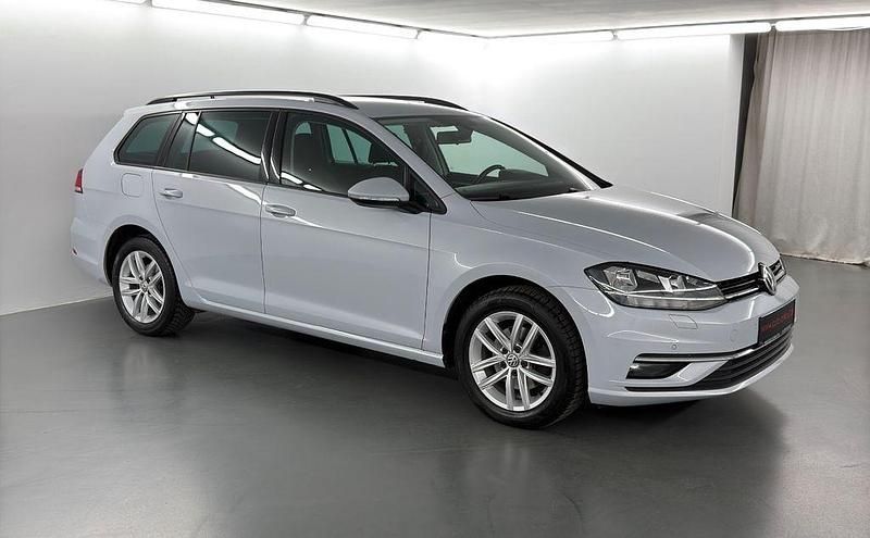 Gebraucht VW Golf VII Comfortline 125 PS (91 kW) 2017 Silber Kombi