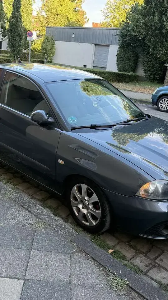 Gebraucht Seat Ibiza Comfort 86 PS (63 kW) 2008 Grau Kleinwagen