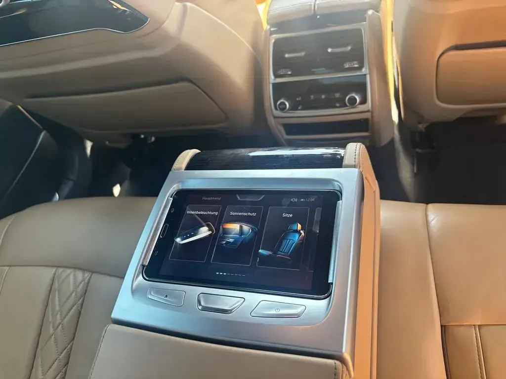 Gebraucht BMW 740 M Sport 320 PS (235 kW) 2016 Weiß Limousine