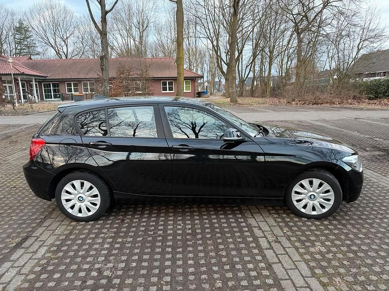 Gebraucht BMW 116 136 PS (100 kW) 2012 Schwarz Kleinwagen