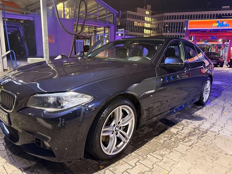 Gebraucht BMW 535 M Sport 306 PS (225 kW) 2015 Schwarz Limousine
