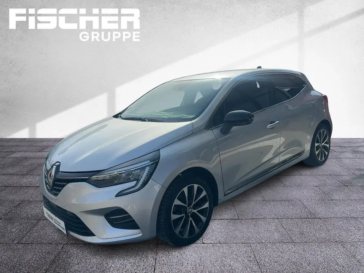 Gebraucht Renault Clio Techno 140 PS (102 kW) 2023 Kleinwagen