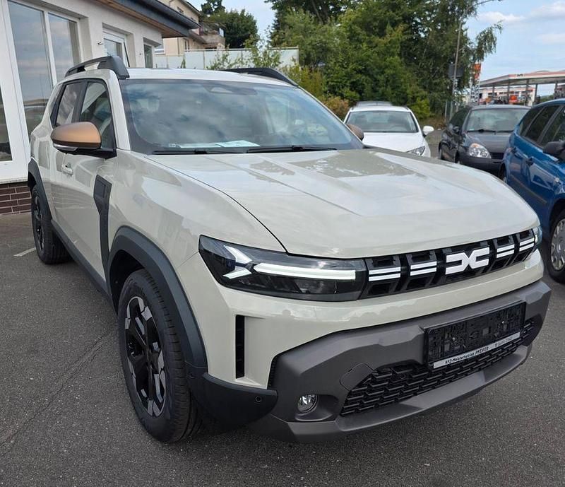 Neu Dacia Duster Extreme 131 PS (96 kW) 2025 Beige SUV