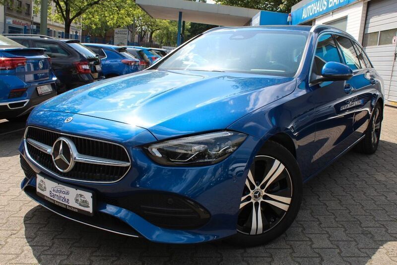 Blau Gebraucht 2022 Mercedes C220 Kombi | 30.790 € (Fairer Preis) - Bild 1/4