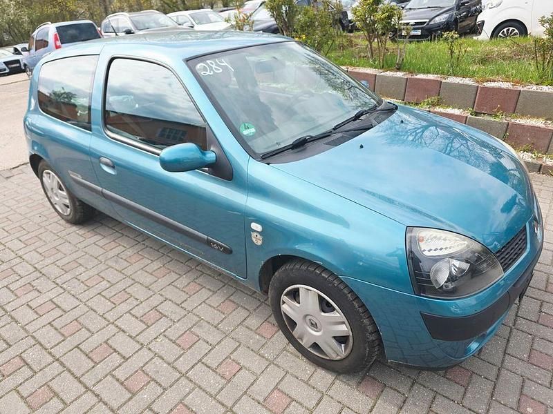 Gebraucht Renault Clio II Authentique 75 PS (55 kW) 2003