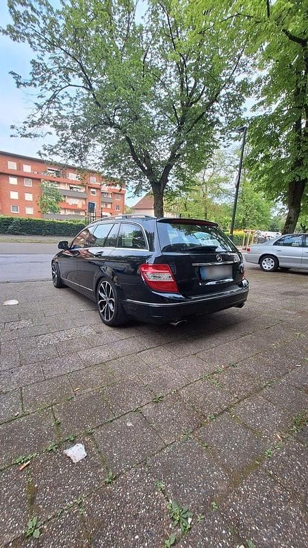 Gebraucht Mercedes 320 305 PS (224 kW) 2008 Schwarz Kombi