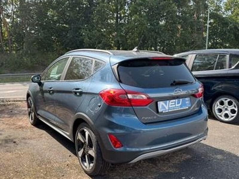 Gebraucht Ford Fiesta Active 125 PS (91 kW) 2020 Blau Kleinwagen
