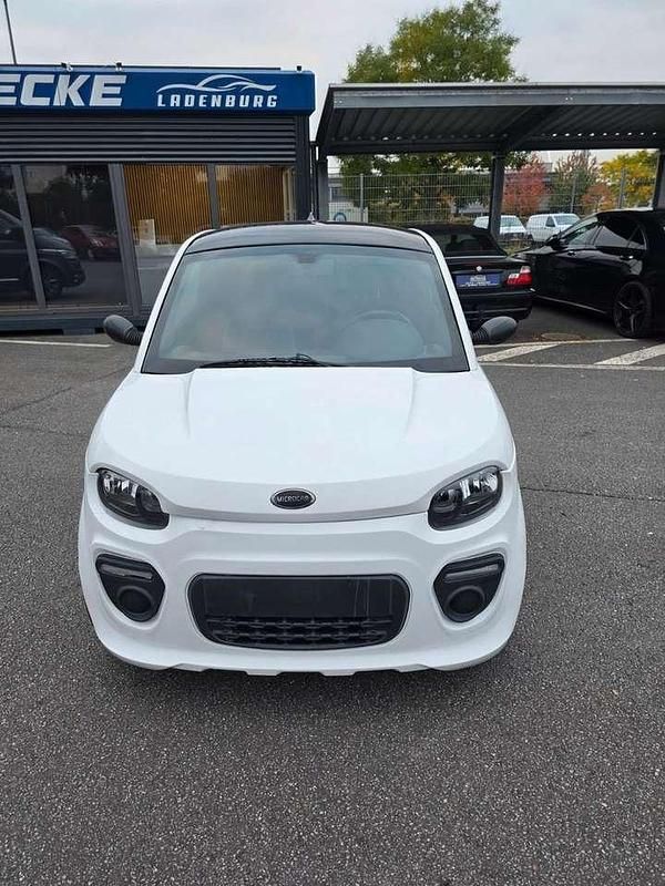 Weiß Gebraucht 2020 Microcar Dué Kleinwagen | 8.900 € - Bild 1/4