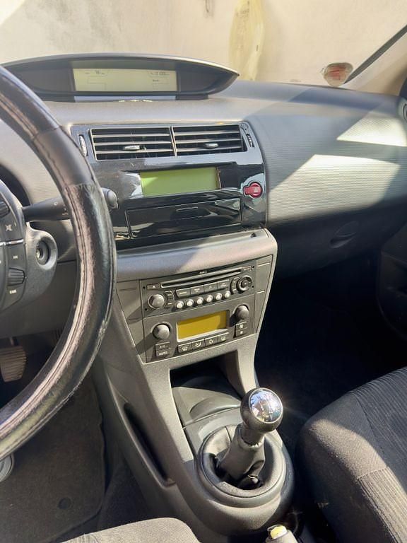 Gebraucht Citroën C4 88 PS (64 kW) 2010 Schwarz Coupé