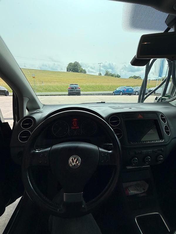 Gebraucht 2008 VW Golf V Limousine | 2.200 € (Guter Preis) - Bild 1/4