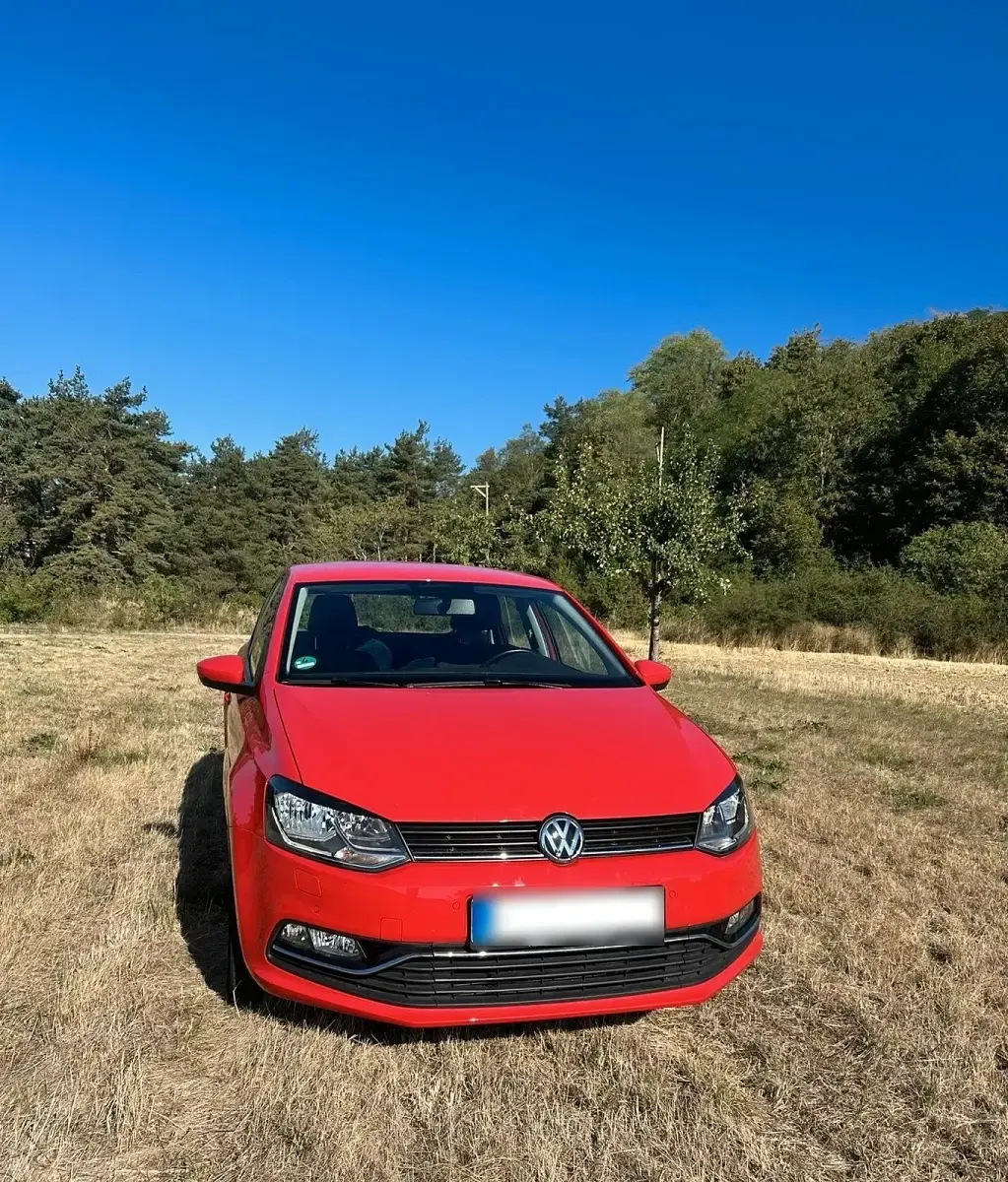 Gebraucht VW Polo Highline 90 PS (66 kW) 2015 Rot Limousine