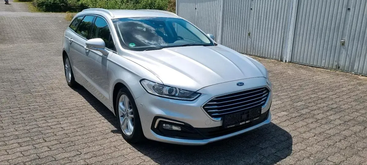 Gebraucht Ford Mondeo 150 PS (110 kW) 2019 Silber Kombi