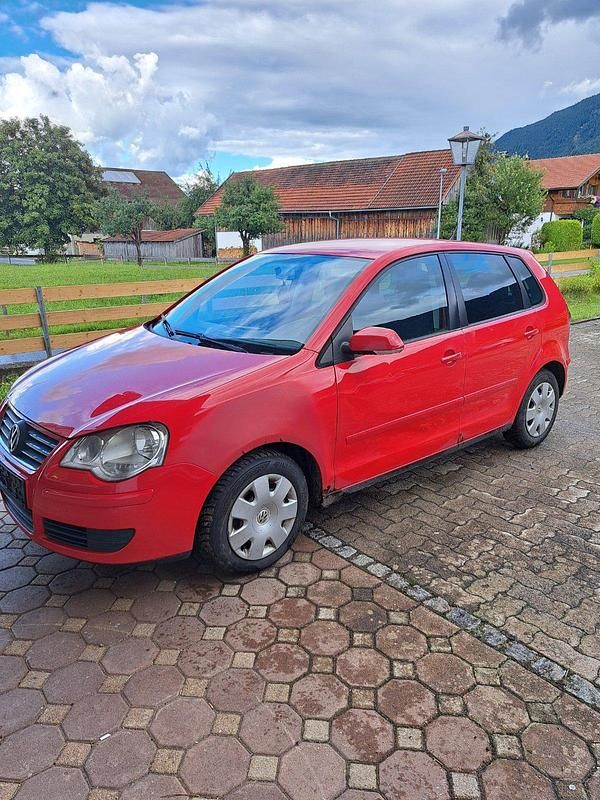 Rot Gebraucht 2005 VW Polo Trendline Kleinwagen | 800 € (Guter Preis) - Bild 1/4