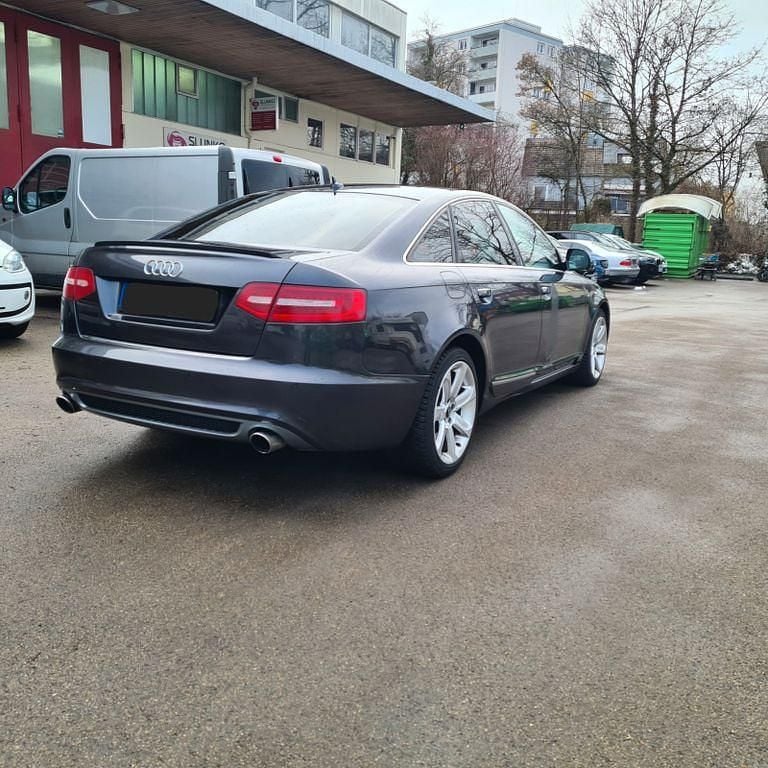 Usado Audi A6 S-line plus 290 HP (213 kW) 2009 Cinzento Sedan