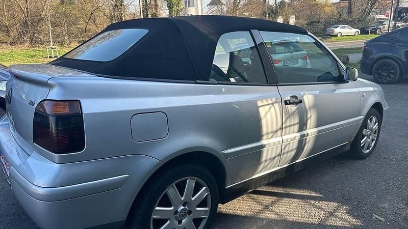 Gebraucht VW Golf Cabriolet Trendline 116 PS (85 kW) 2002 Grau Cabrio